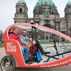 Tour di Berlino in risciò elettrico con prelievo