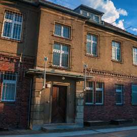 Berlino: tour guidato privato del Museo della Stasi con biglietto d'ingresso