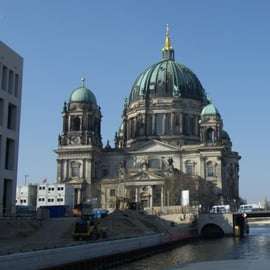 Berlino: Bootstour - Brückenfahrt turistico sulla Sprea
