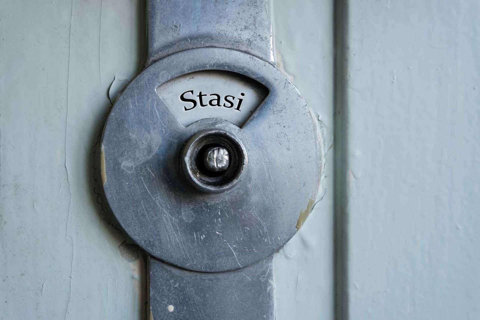 Berlino: tour guidato privato del Museo della Stasi con biglietto d'ingresso