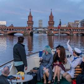 Berlino: Audrey Ahoi! Crociera sulla Sprea con la drag queen (HOL)