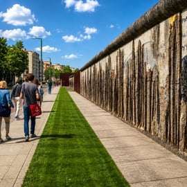 Berlino: Tour a piedi del Muro di Berlino con Torre panoramica