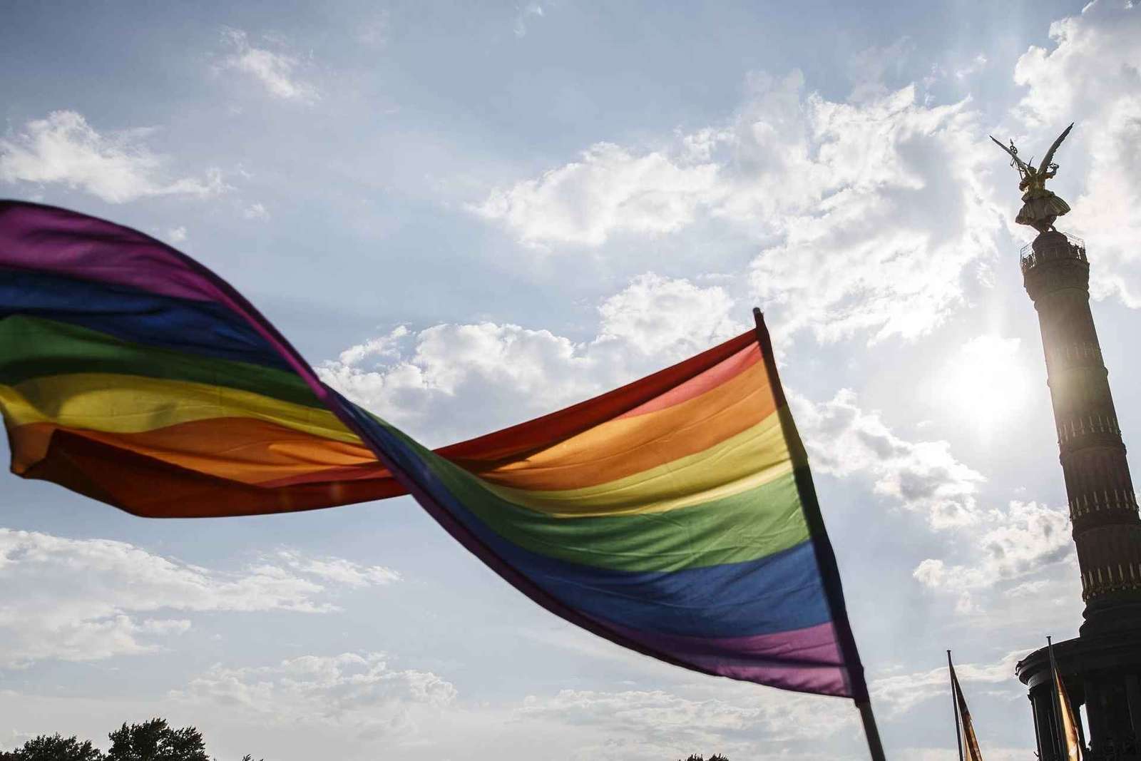 L'arte di strada e le comunità gay, queer e trans di Berlino
