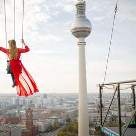 Berlino: L'altalena più alta d'Europa
