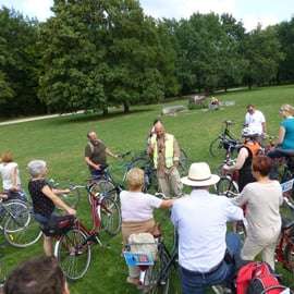 Tour in bici a Berlino di 17 km tra luoghi nascosti