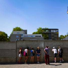 Berlino: Tour guidato in bicicletta del Muro di Berlino e del Terzo Reich