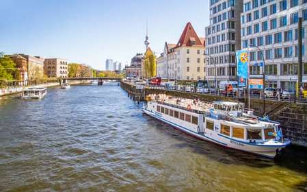 Berlino: Tour in barca lungo il fiume Sprea