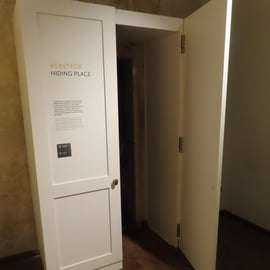 Tour a piedi della storia ebraica di Berlino con un autore