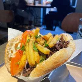 Tour gastronomico di Berlino: currywurst, kebab e birra