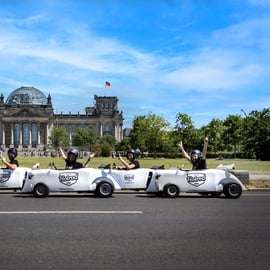 Berlino: Tour panoramico della città in auto a bordo di una Mini Hot Rod