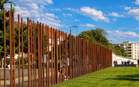 Berlino: Tour a piedi del Muro di Berlino con Torre panoramica