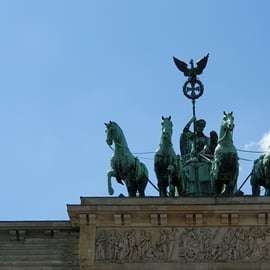 Tour a piedi dei punti salienti della storia di Berlino