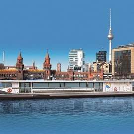 Tour in catamarano solare a Berlino: East Side Gallery