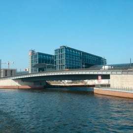 Crociera in barca sul lato est di Berlino, 2,5 ore