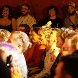 Berlino: Lo spettacolo comico Dark Humor in inglese